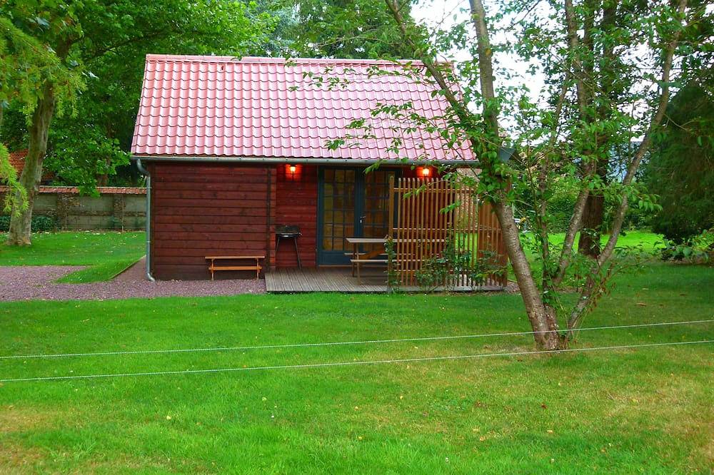 Chalet Cottage Au Pied De La Foret in Longroy, Région de Dieppe