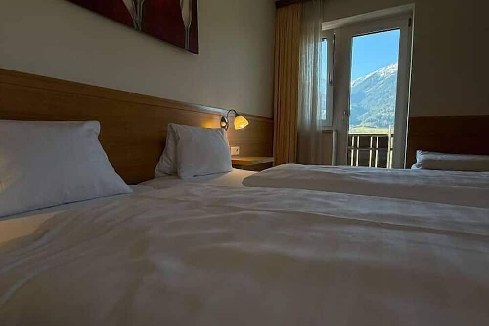 Pension Plattenhof - 4 in Telfs, Innsbruck Land