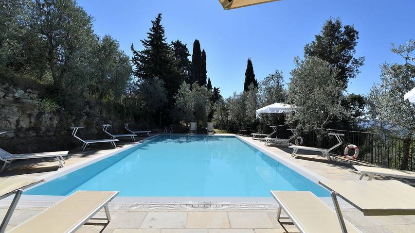 Location de vacances pour 11 personnes, avec terrasse à Loro Ciuffenna - 3