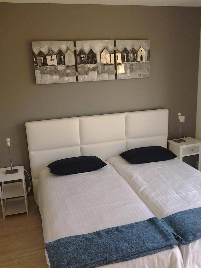 Twin Room with Garden View in Penvins, Sarzeau