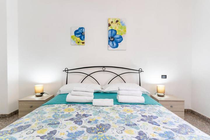 Gîte pour 6 personnes, avec vue et balcon à Ulassai - 2