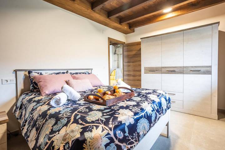 Casa rural para 6 personas, con jardín y vistas en Salas - 4