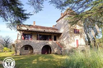 Location de vacances pour 4 personnes, avec jardin à Albas