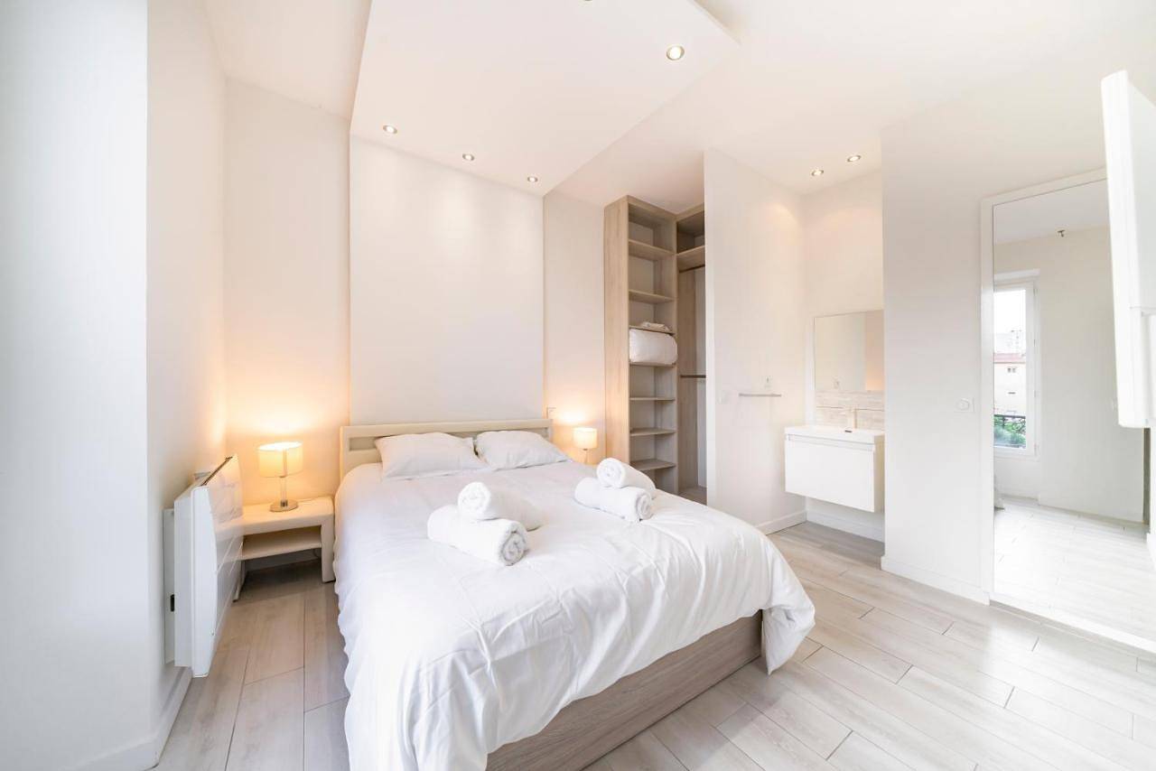 Appartement entier, One-Bedroom Apartment in Beausoleil, Côte méditerranéenne (France)