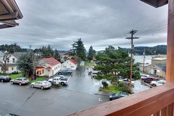 Vacation Apartment for 4 Guests in Florence (Oregon), Lane County, Picture 1
