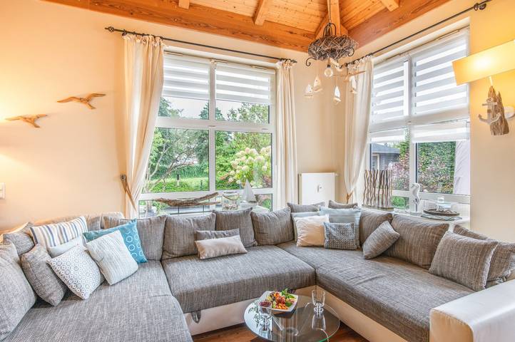 Appartement entier, Appartement 'Leuchturm' avec terrasse privée, jardin privé et Wi-Fi in Lichtenhagen, Rostock