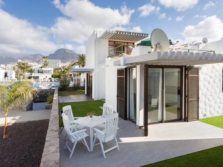 Appartement de vacances pour 5 personnes, avec Terrasse ainsi que Jardin et Piscine à Costa Adeje