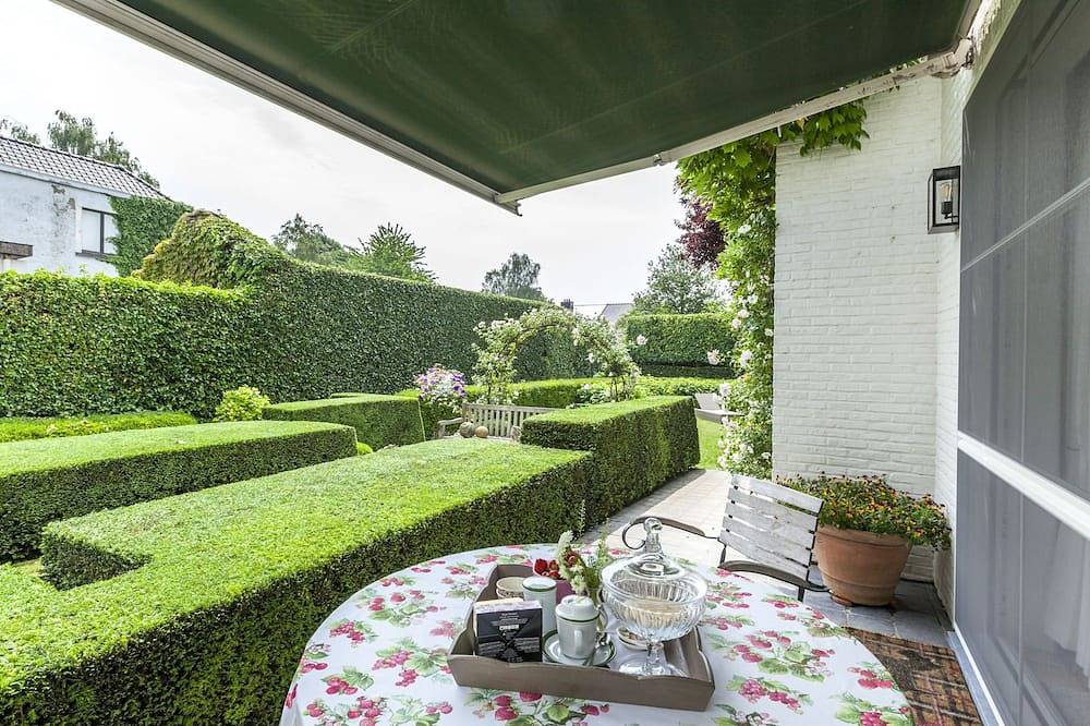House in Zingem near Hiking Trails in Zingem, East Flanders