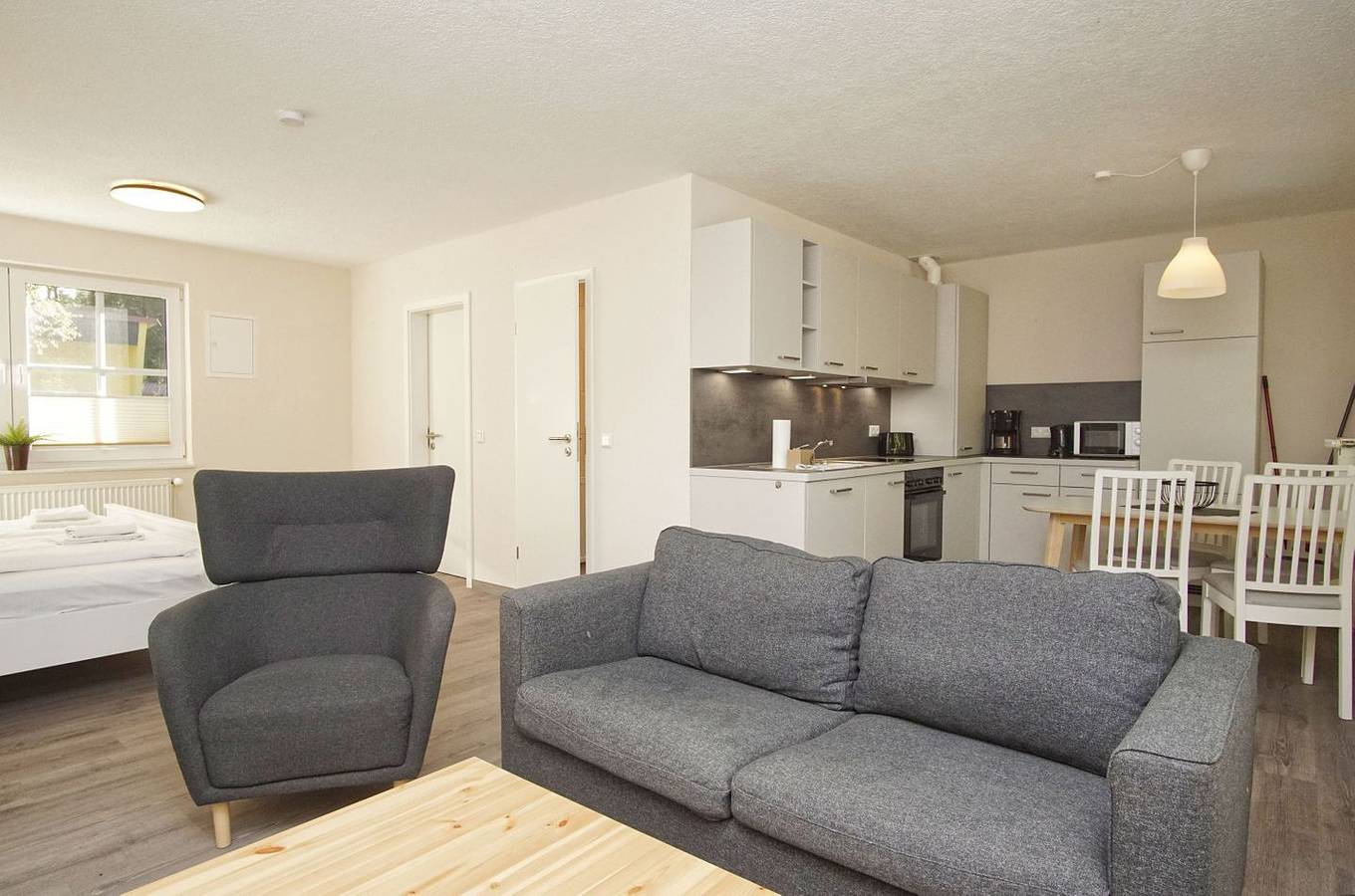 Kleines Ferienhaus mit Garten und Terrasse - Ferienhaus Inselhus in Ostseebad Glowe, Glowe