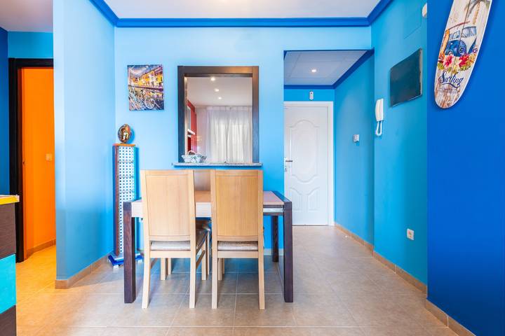 Apartamento entero, Apartamento 'Neptuno' con vistas al mar, Wi-Fi y aire acondicionado in Marina d'Or, Oropesa del Mar