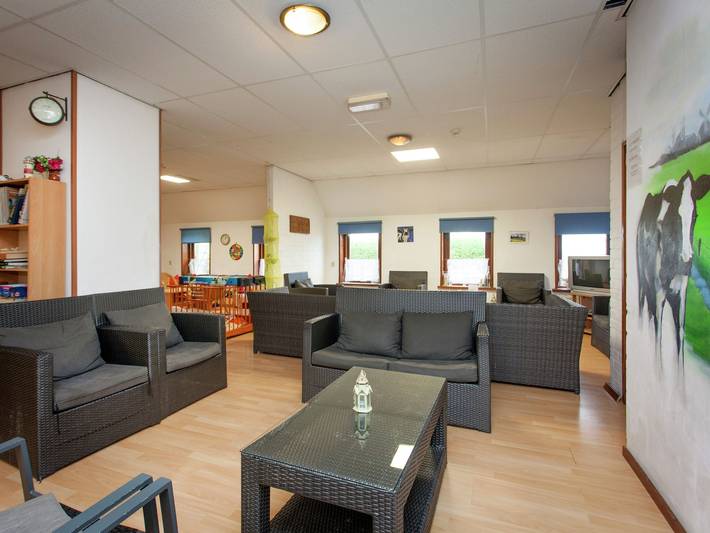 Ferienhaus für 30 Personen, mit Terrasse in Holwerd