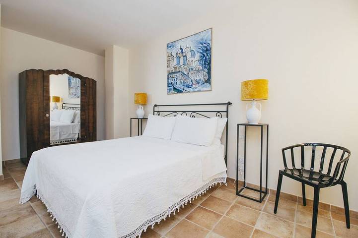 Appartamento intero, Conte Orsini Apartment with 2 bedrooms in Conversano, Provincia di Bari