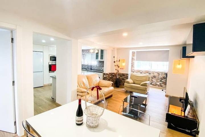 Gîte pour 6 personnes, avec jardin, animaux acceptés à Carcavelos - 2