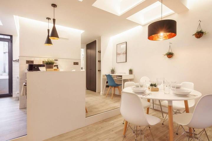 Apartamento entero, Mirasol apartment Bilbao la vieja by Theurbanhosts in Ibaiondo, Bilbao