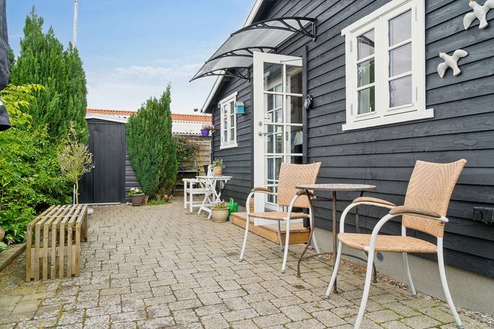 Chalet für 4 Personen, mit Garten, mit Haustier auf Seeland - 2