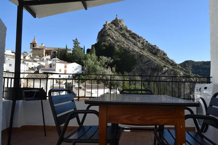 Ferienhaus für 10 Personen, mit Terrasse und Ausblick, mit Haustier - 1