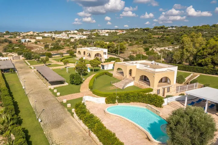 Casa vacanza per 4 persone, con terrazza e piscina nonché giardino - 1