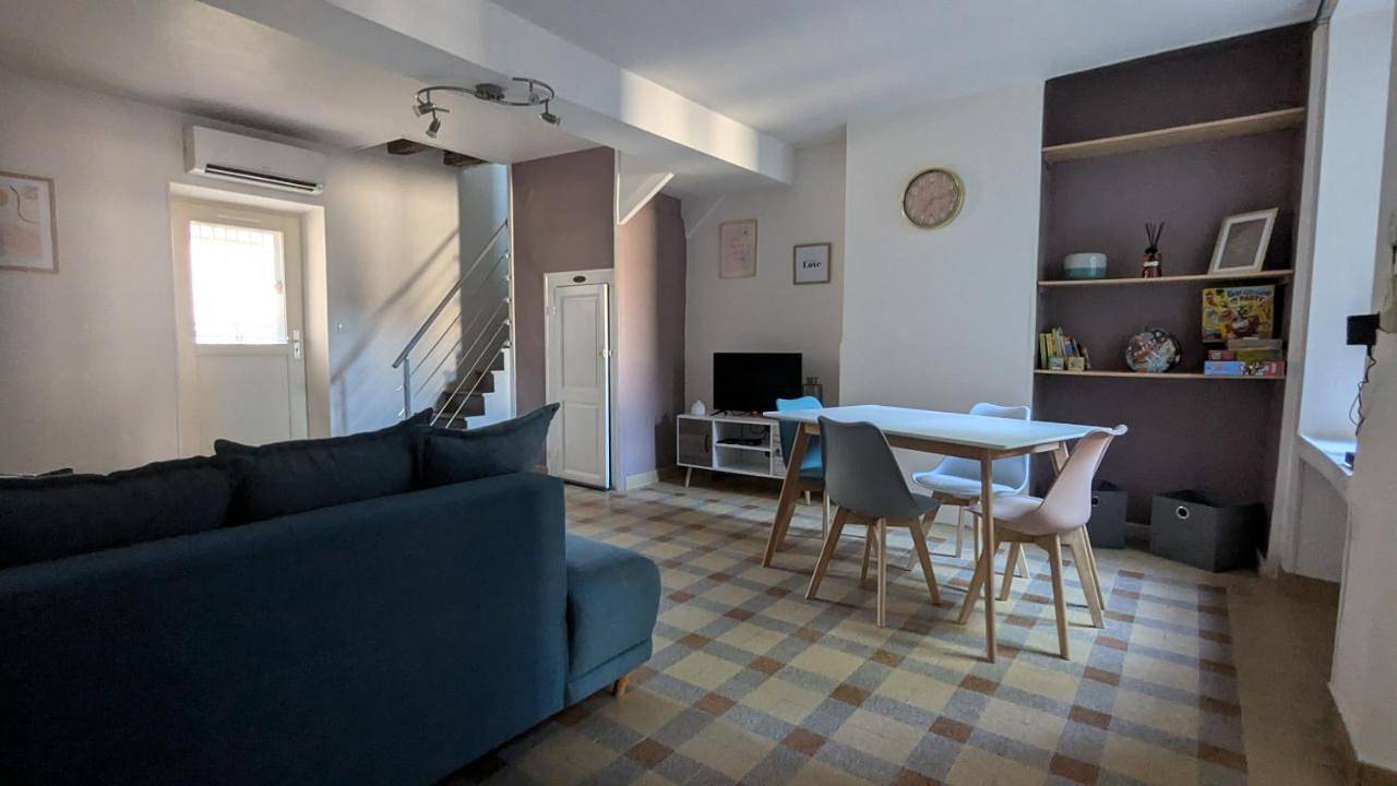 Two-Bedroom House in Neuvy-sur-Loire, Vallée de la Loire