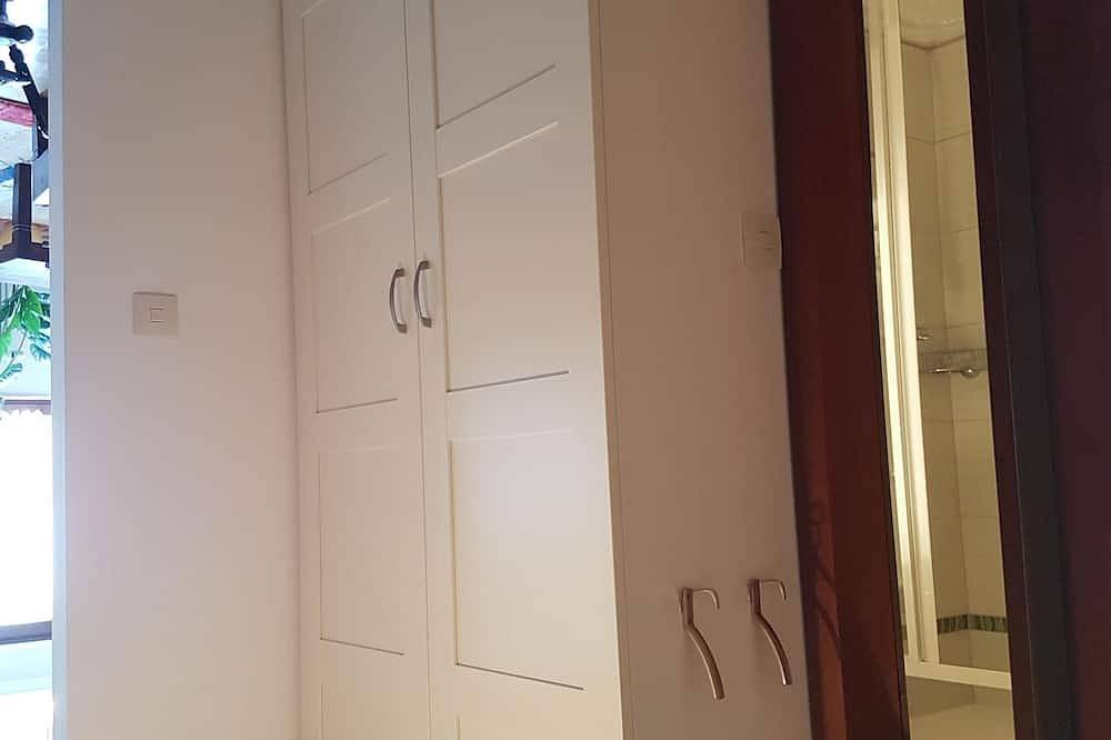 Ganze Wohnung, Wohnen im Kolonialstil (inkl. Tiefgarage, kontaktloser Check-in) in Klagenfurt am Wörthersee, Klagenfurt-Villach