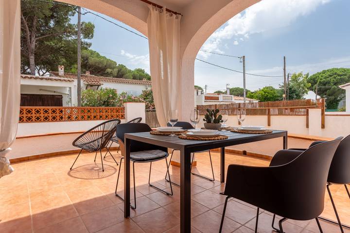 Ferienhaus für 4 Personen, mit Terrasse, mit Haustier an der Costa Brava