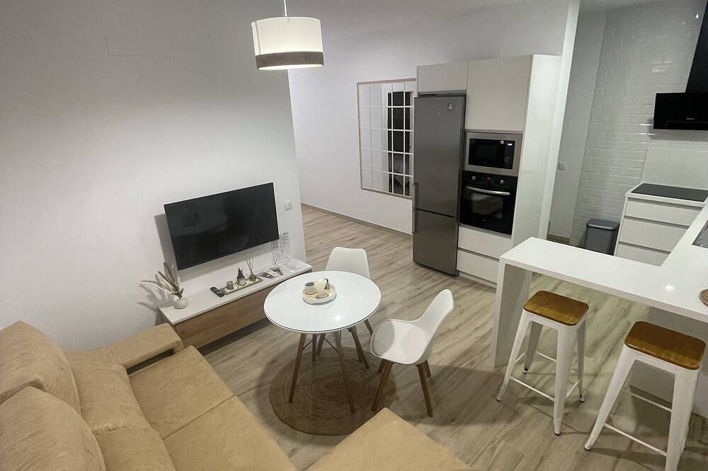 Entire apartment, Vitelius apartment in Carmona, Sevilla Province