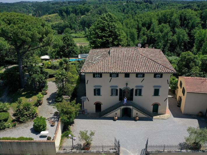 Villa La Guardia Vecchia in Crespina Lorenzana, Colline Pisane