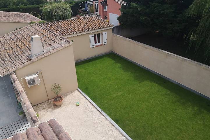 Gîte pour 4 personnes, avec piscine à Entraigues-sur-la-Sorgue - 4