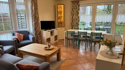 Ferienhaus für 6 Personen, mit Sauna und Garten in Neßmersiel