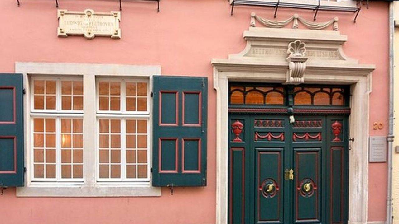 Suite für 3 Personen (35 m²) in Bonn in Bonn, Renania