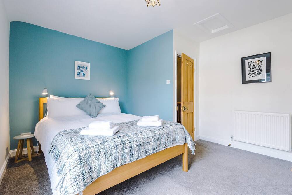 Cosy and Idyllic Fisherman's Cottage in Chester in Chester, Cheshire West and Chester