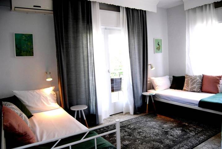 Gîte pour 4 personnes, avec Balcon et Terrasse ainsi que Jardin et Vue à Kavala - 4