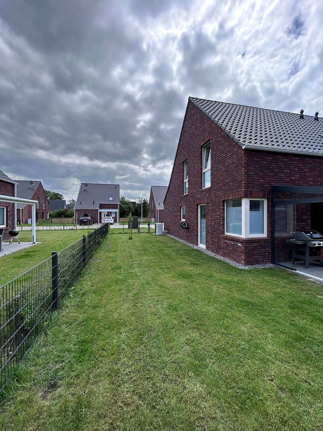 Ferienhaus Leo Fedderwardersiel – Sauna, Hund, Strand 200m in Fedderwardersiel, Butjadingen