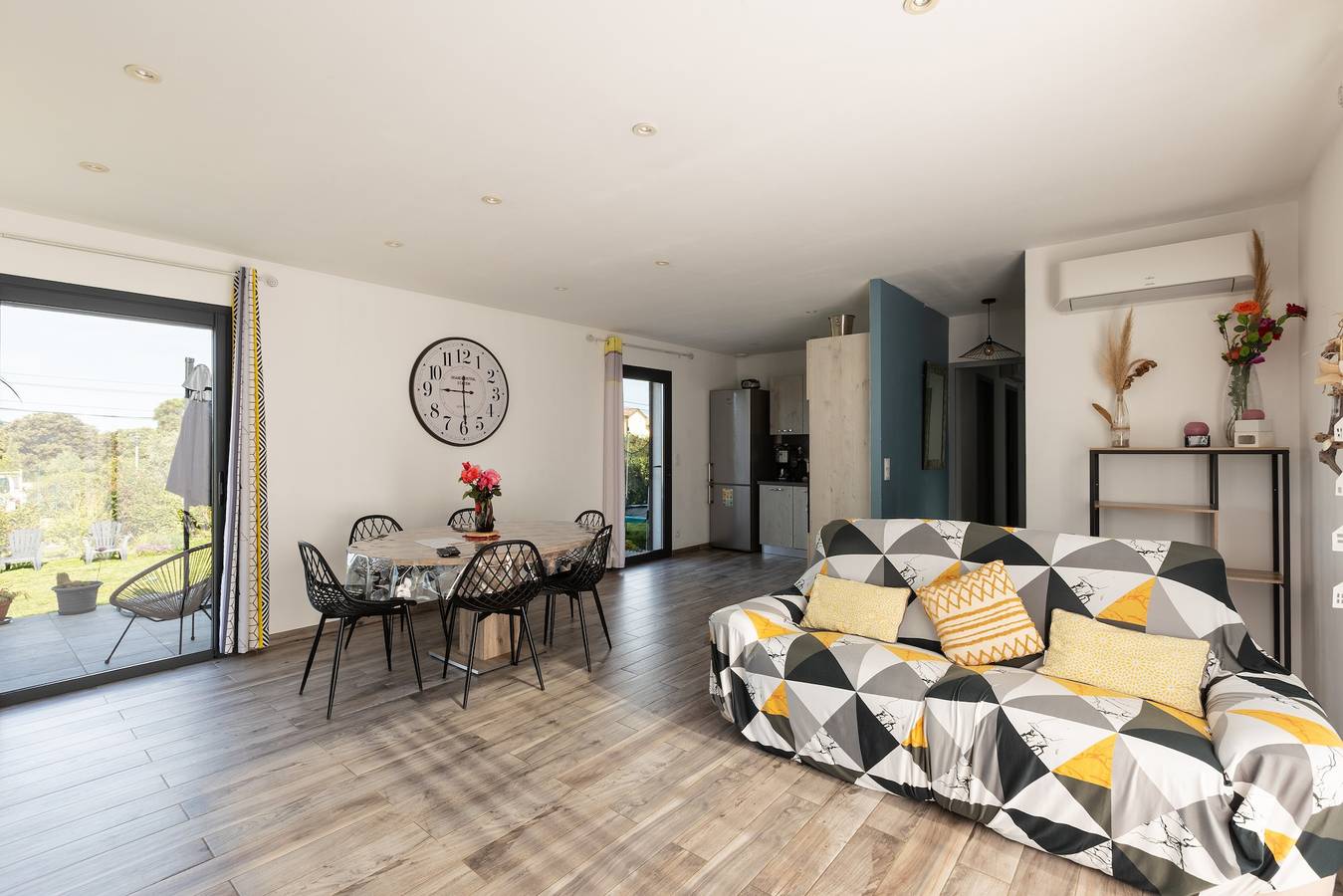 Casa Lucia Diana: Casa Vacanze con Vista Montagna, Wi-Fi e Aria Condizionata in Losari, Palasca
