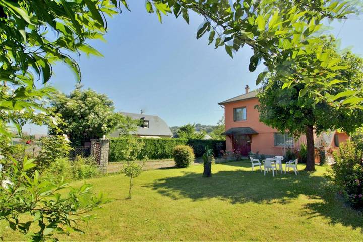 Location de vacances pour 4 personnes, avec jardin et balcon à Gerde (homonymie)