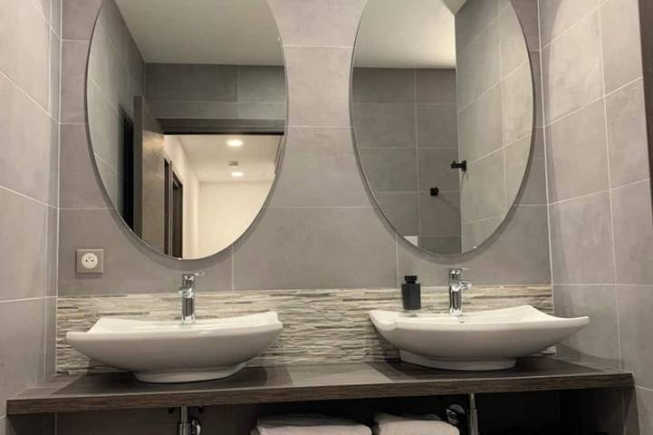 Location de vacances pour 4 personnes, avec jardin ainsi que jacuzzi et terrasse dans Bréhec - 4