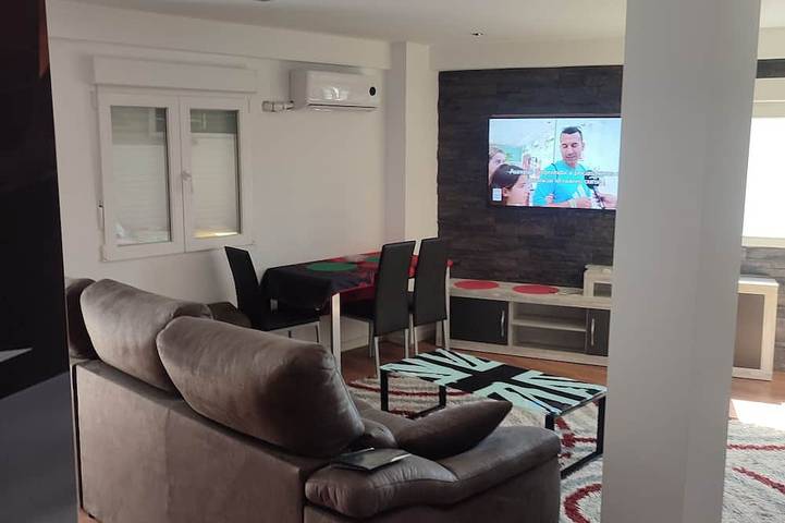Gîte pour 2 personnes, avec Balcon à Saragosse