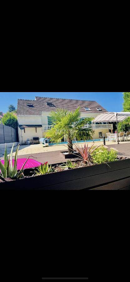 Appartement de vacances pour 6 personnes, avec jardin et piscine