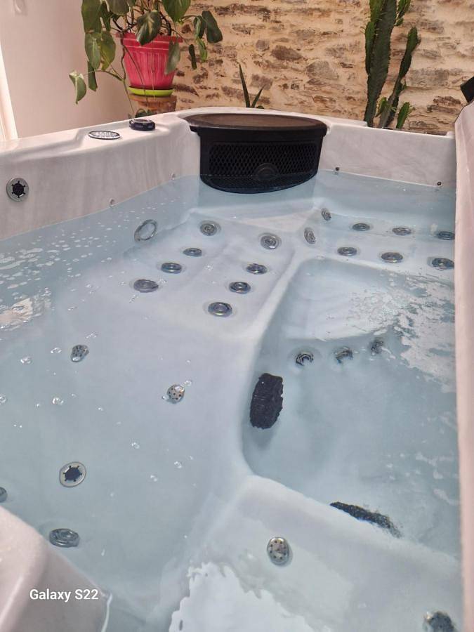 Chambre d’hôte pour 2 personnes, avec jacuzzi et jardin