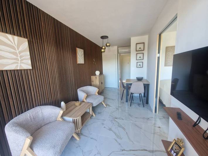 Ferienwohnung für 2 Personen, mit Terrasse in Cavalaire-sur-Mer - 4