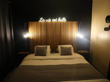 Gîte pour 2 personnes, avec terrasse et vue, animaux acceptés à Gesves