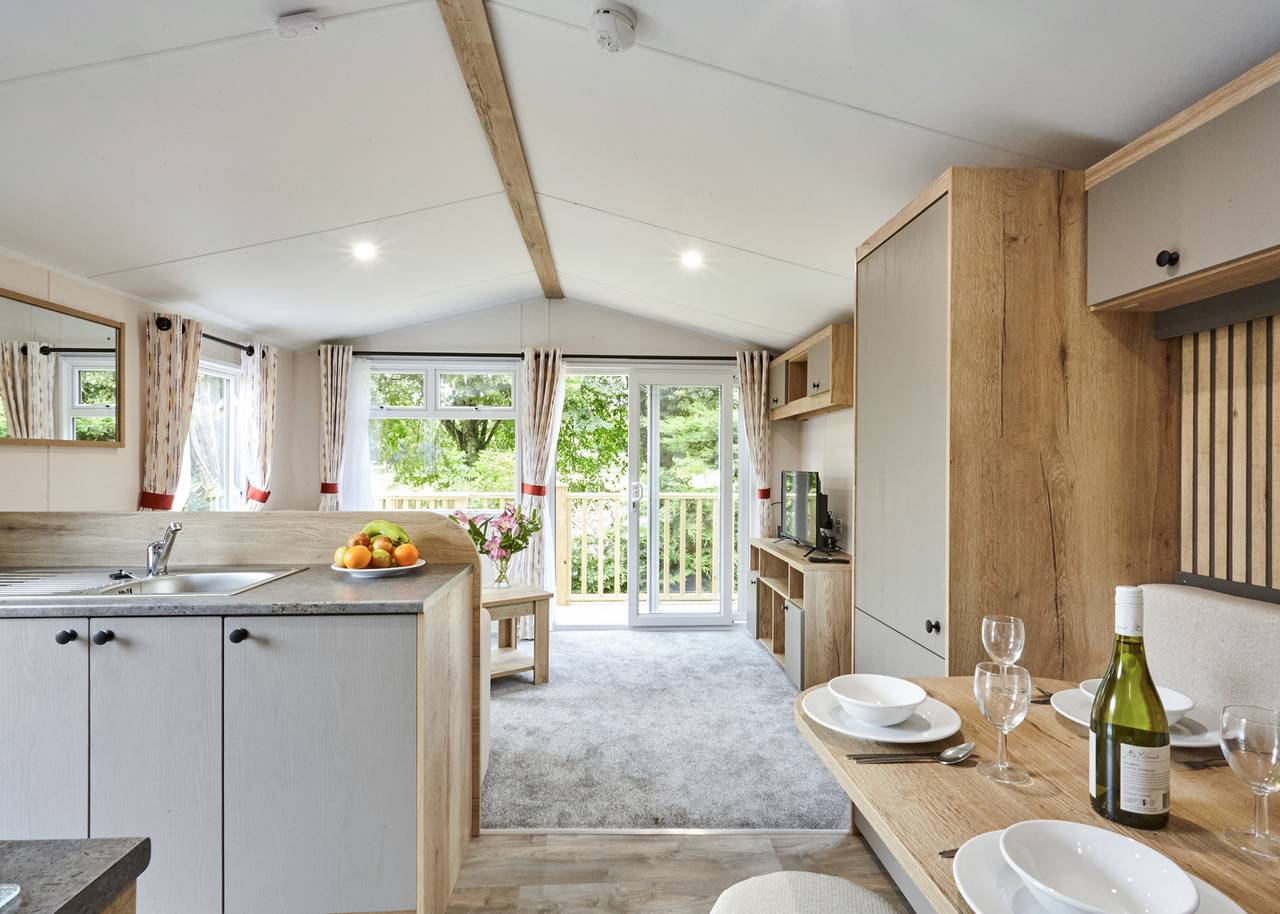 Comfort 2 Bedroom Caravan Hot Tub (Pet) in Crieff, Perthshire