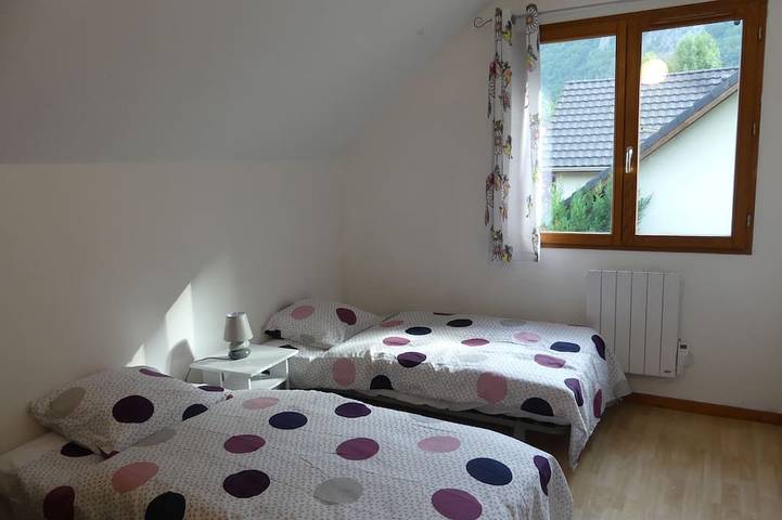 Chalet pour 12 personnes, avec jardin à Le Bourg-d'Oisans - 2