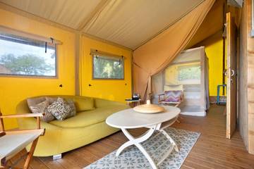 Camping pour 4 Personnes dans Saint-Sauveur (Dordogne), Dordogne, Photo 4