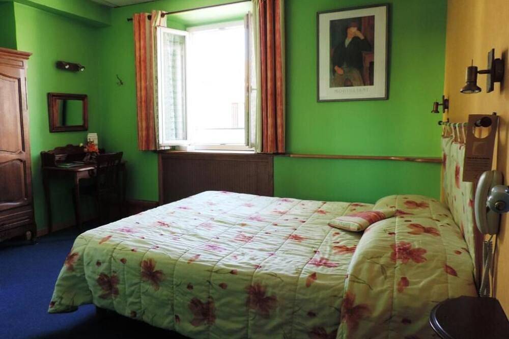 Your Oasis of Comfort! Free Parking, Near Digne-les-Bains in Digne-les-Bains, Alpes-de-Haute-Provence
