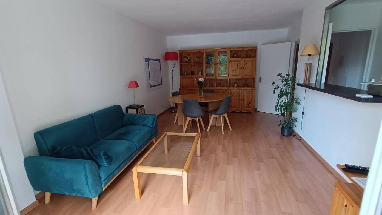 Appartement entier, Appartement de 60m2 dans une belle résidence calme in Neuilly-sur-Marne, Seine-Saint-Denis