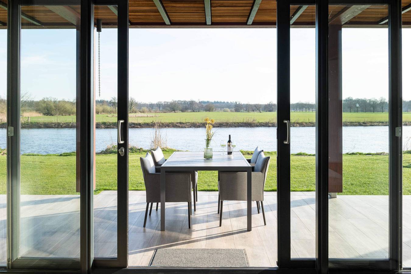 Droomvilla Vakantiehuizen — Wellness at the Vecht - Ground floor in Dalfsen, Regio Zwolle