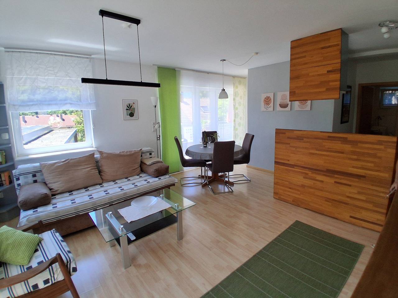Ganze Wohnung, Ferienwohnung 'Sonntag' mit Balkon und Wi-Fi in Bad Urach, Albsteig Etappe 9