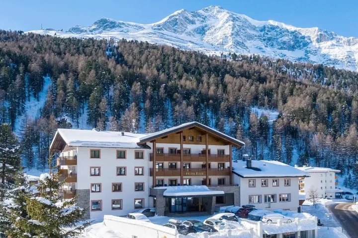 Hotel für 4 Personen, mit Sauna und Pool sowie Ausblick und Garten - 1
