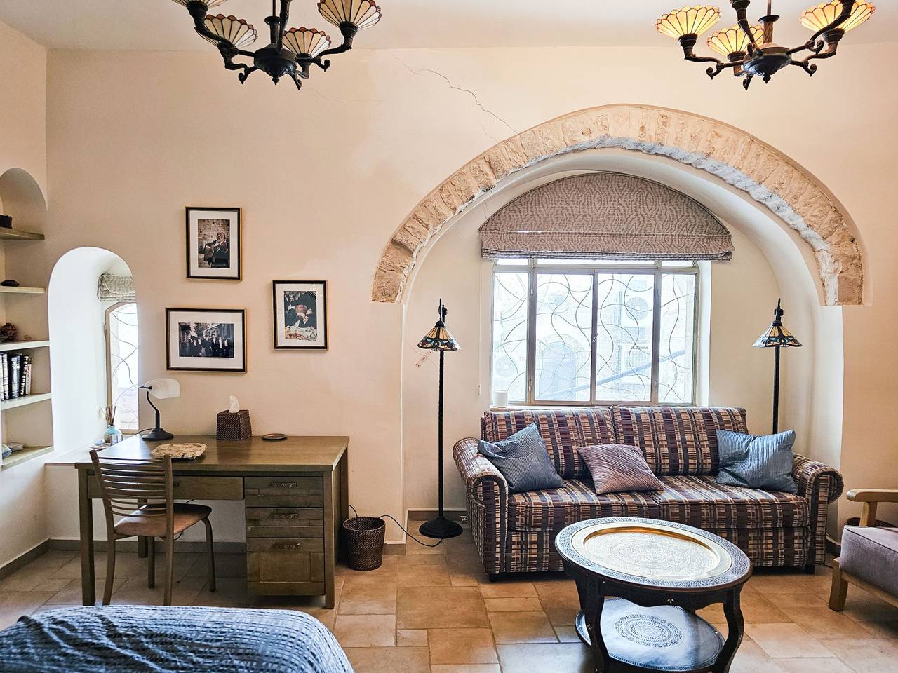 Entire apartment, Cozy Authentic Retreat in Old City by Feelhome in West Bank, Jerusalem