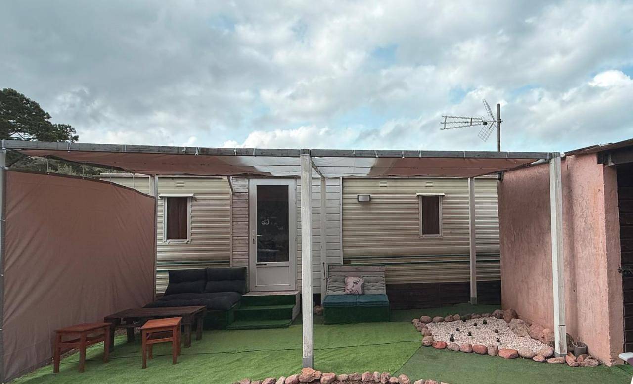 Mobilhome terrain privé cuisine d été Sud Corse in Porto-Vecchio, Sartène en omgeving